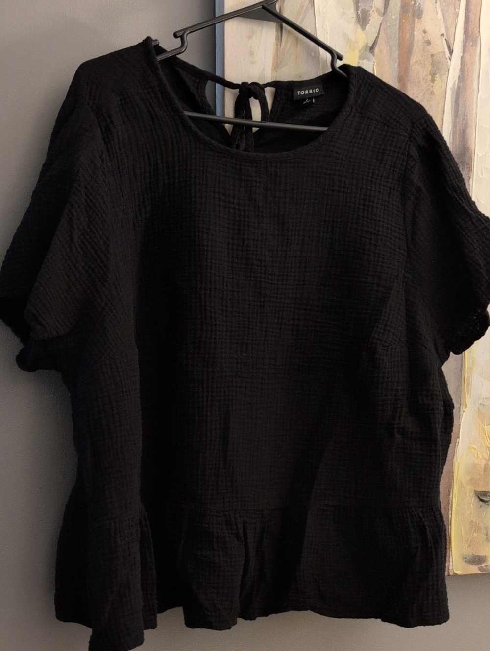 torrid Black Textured Peplum Tie-Back Short Sleeve Top Size 2